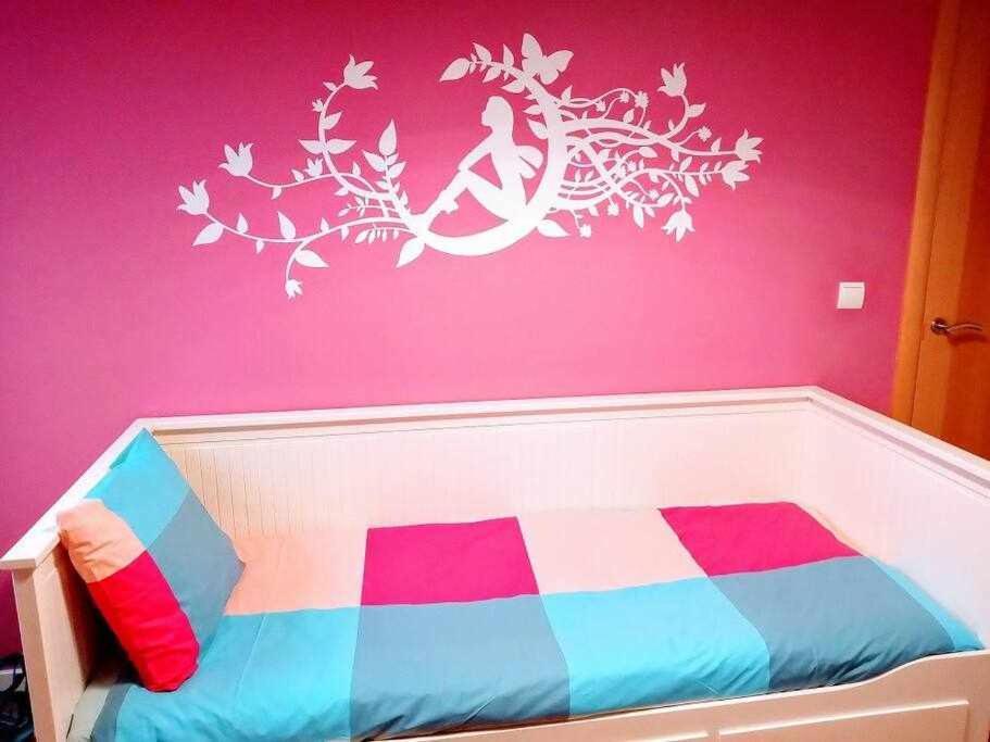 Precioso Atico Con Bonitas Vistas A La Pena Oroel Appartement Jaca Buitenkant foto
