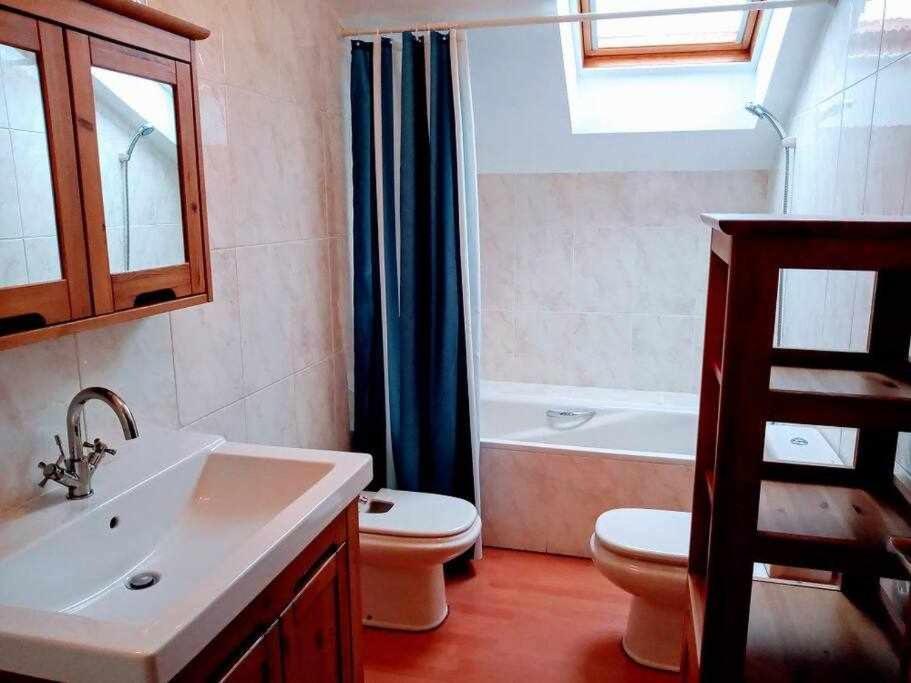 Precioso Atico Con Bonitas Vistas A La Pena Oroel Appartement Jaca Buitenkant foto