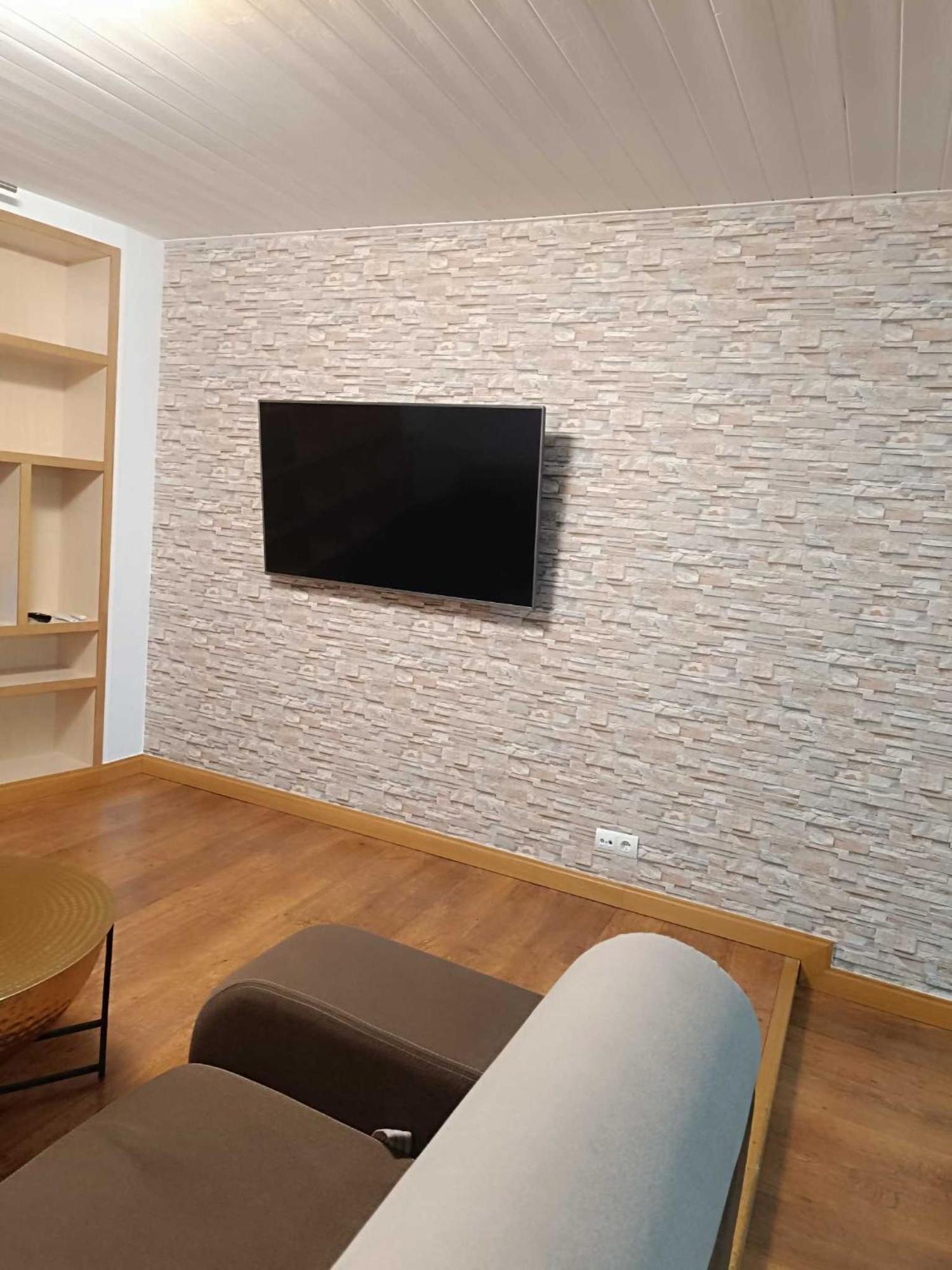Precioso Atico Con Bonitas Vistas A La Pena Oroel Appartement Jaca Buitenkant foto